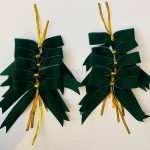 AmoolyaZ Handmade Red Velvet Christmas Bows|| Holiday Velvet Bows for Decorating Home, Christmas Trees, Wreaths and Gifts|| Use Indoor/Outdoor|| Size 3 x 3.5 Inches|| 10 Count|| (Green)